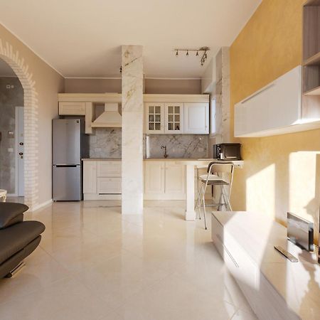 Niguarda Bright Apartment W/ Balcony Milano Eksteriør bilde